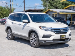 Used 2018  Honda Pilot 4d SUV AWD Elite at A Motors Sales & Finance near San Antonio&comma; TX