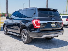 Used 2020  Ford Expedition 4d SUV 2WD XLT at A Motors Sales & Finance near San Antonio&comma; TX