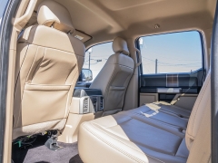 Used 2016  Ford F-150 2WD SuperCrew Lariat 5 1&sol;2 at A Motors Sales & Finance near San Antonio&comma; TX