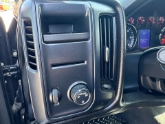 Used 2018 Chevrolet Silverado 1500 2WD Crew Cab Custom at A Motors Sales & Finance near San Antonio, TX