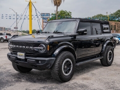 Used 2021  Ford Bronco Outer Banks 4 Door 4x4 at A Motors Sales & Finance near San Antonio&comma; TX