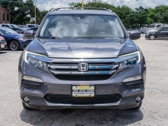 Used 2018  Honda Pilot 4d SUV AWD Elite at A Motors Sales & Finance near San Antonio&comma; TX