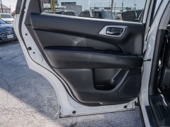 Used 2018  Nissan Pathfinder 4d SUV FWD Platinum at A Motors Sales & Finance near San Antonio&comma; TX