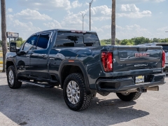 Used 2020  GMC Sierra 2500 4WD Crew Cab Denali Dsl at A Motors Sales & Finance near San Antonio&comma; TX
