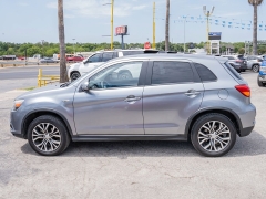 Used 2018  Mitsubishi Outlander Sport 4d SUV FWD ES CVT at A Motors Sales & Finance near San Antonio&comma; TX