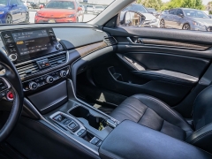 Used 2018  Honda Accord Sedan 4d EX-L 2&period;0T at A Motors Sales & Finance near San Antonio&comma; TX
