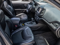 Used 2021  Jeep Cherokee Latitude Plus FWD at A Motors Sales & Finance near San Antonio&comma; TX