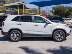 Used 2011  Kia Sorento 4d SUV FWD EX V6 at A Motors Sales & Finance near San Antonio&comma; TX