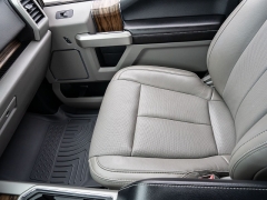 Used 2018  Ford F-150 2WD SuperCrew Lariat 5 1&sol;2 at A Motors Sales & Finance near San Antonio&comma; TX