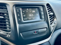 Used 2016 Jeep Cherokee 4d SUV FWD Latitude V6 at A Motors Sales & Finance near San Antonio, TX