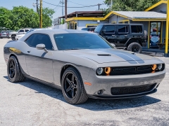 Used 2019  Dodge Challenger 2d Coupe RWD SXT at A Motors Sales & Finance near San Antonio&comma; TX