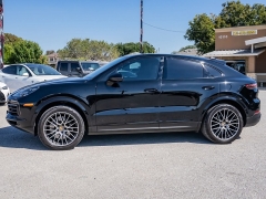 Used 2021  Porsche Cayenne S Coupe AWD at A Motors Sales & Finance near San Antonio&comma; TX