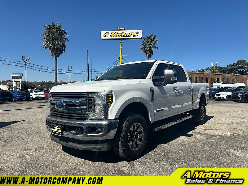 Used 2019  Ford Super Duty F-250 4WD Crew Cab XLT at A Motors Sales & Finance near San Antonio, TX