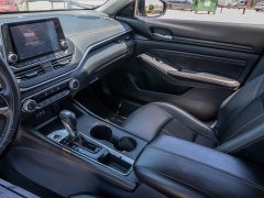Used 2020  Nissan Altima 4d Sedan FWD 2&period;5L SR at A Motors Sales & Finance near San Antonio&comma; TX