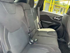 Used 2016 Jeep Cherokee 4d SUV 4WD Latitude at A Motors Sales & Finance near San Antonio, TX