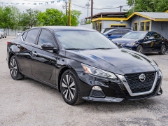 Used 2022  Nissan Altima 2&period;5 SV Sedan at A Motors Sales & Finance near San Antonio&comma; TX