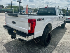 Used 2019 Ford Super Duty F-350 4WD Crew Cab XL SRW Longbed at A Motors Sales & Finance near San Antonio, TX