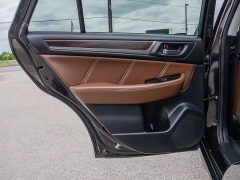 Used 2017  Subaru Outback 4d SUV 2&period;5i Touring at A Motors Sales & Finance near San Antonio&comma; TX