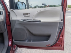 Used 2012  Toyota Sienna 4d Wagon LE at A Motors Sales & Finance near San Antonio&comma; TX