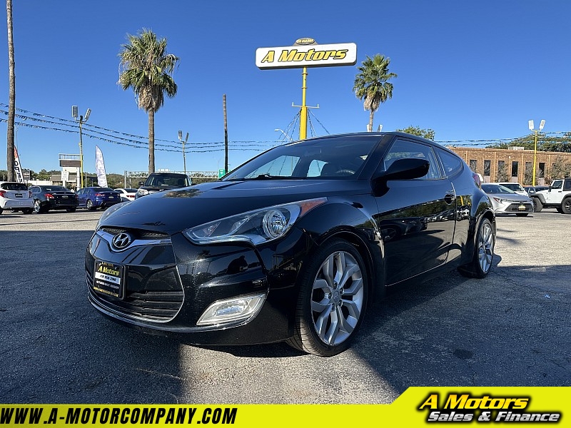 Used 2012  Hyundai Veloster 3d Coupe w/Black Seats Auto at A Motors Sales & Finance near San Antonio, TX