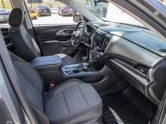 Used 2020  Chevrolet Traverse 4d SUV FWD LT Cloth w&sol;1LT at A Motors Sales & Finance near San Antonio&comma; TX