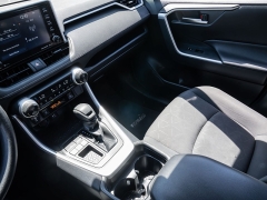 Used 2019  Toyota RAV4 4d SUV FWD XLE at A Motors Sales & Finance near San Antonio&comma; TX