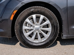 Used 2018 Chrysler Pacifica 4d Wagon Touring L at A Motors Sales & Finance near San Antonio, TX