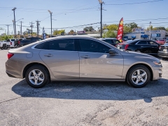 Used 2024  Chevrolet Malibu 4dr Sdn LS w/1FL at A Motors Sales & Finance near San Antonio, TX