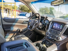 Used 2017  Chevrolet Suburban 4d SUV 4WD LT at A Motors Sales & Finance near San Antonio, TX