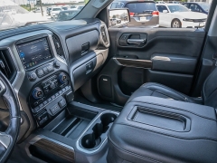 Used 2019 Chevrolet Silverado 1500 4WD Crew Cab LT Trail Boss at A Motors Sales & Finance near San Antonio, TX