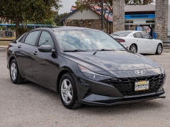 Used 2021  Hyundai Elantra SE IVT at A Motors Sales & Finance near San Antonio, TX