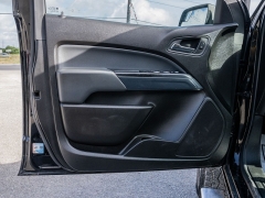 Used 2016  Chevrolet Colorado 2WD Crew Cab Z71 at A Motors Sales & Finance near San Antonio&comma; TX