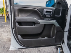 Used 2018  Chevrolet Silverado 1500 2WD Crew Cab LT at A Motors Sales & Finance near San Antonio&comma; TX