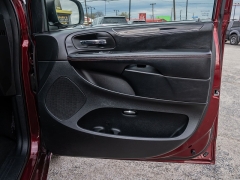 Used 2018  Dodge Grand Caravan 4d Wagon GT at A Motors Sales & Finance near San Antonio&comma; TX