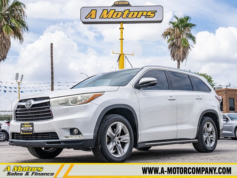 Used 2015  Toyota Highlander 4d SUV FWD Limited Platinum at A Motors Sales & Finance near San Antonio&comma; TX