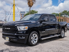 Used 2020  Ram 1500 2WD Crew Cab Lone Star at A Motors Sales & Finance near San Antonio&comma; TX