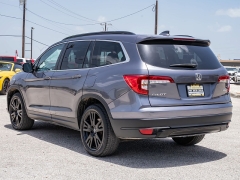 Used 2021  Honda Pilot Special Edition 2WD at A Motors Sales & Finance near San Antonio&comma; TX