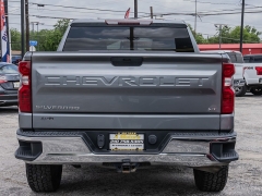 Used 2020  Chevrolet Silverado 1500 2WD Crew Cab LT at A Motors Sales & Finance near San Antonio&comma; TX