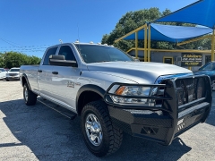 Used 2018 Ram 2500 4WD Crew Cab Tradesman Longbed at A Motors Sales & Finance near San Antonio, TX