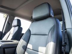 Used 2020  Chevrolet Silverado 2500 4WD Crew Cab Work Truck Gas at A Motors Sales & Finance near San Antonio&comma; TX