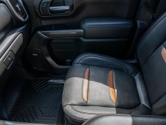 Used 2020  GMC Sierra 1500 4WD Crew Cab AT4 at A Motors Sales & Finance near San Antonio&comma; TX