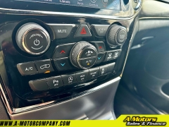 Used 2020 Jeep Grand Cherokee 4d SUV 2WD Limited X at A Motors Sales & Finance near San Antonio, TX