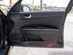 Used 2019  Kia Optima 4d Sedan EX at A Motors Sales & Finance near San Antonio&comma; TX