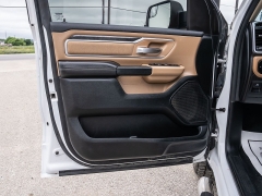 Used 2020  Ram 1500 2WD Crew Cab Lone Star at A Motors Sales & Finance near San Antonio&comma; TX