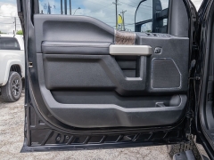 Used 2019  Ford Super Duty F-250 4WD Crew Cab Lariat at A Motors Sales & Finance near San Antonio&comma; TX