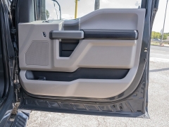 Used 2017  Ford F-150 4WD SuperCrew XLT 5 1&sol;2 at A Motors Sales & Finance near San Antonio&comma; TX