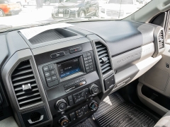 Used 2019  Ford Super Duty F-250 2WD Crew Cab XL at A Motors Sales & Finance near San Antonio, TX