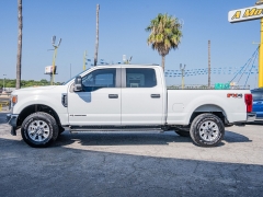 Used 2020 Ford Super Duty F-250 4WD Crew Cab XL at A Motors Sales & Finance near San Antonio, TX