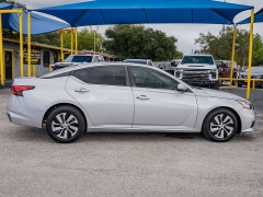 Used 2019  Nissan Altima 4d Sedan FWD 2&period;5L S at A Motors Sales & Finance near San Antonio&comma; TX
