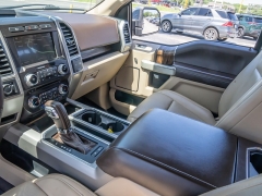 Used 2018  Ford F-150 2WD SuperCrew Lariat 5 1&sol;2 at A Motors Sales & Finance near San Antonio&comma; TX